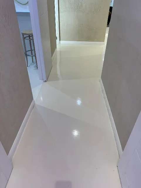 Entrance floor