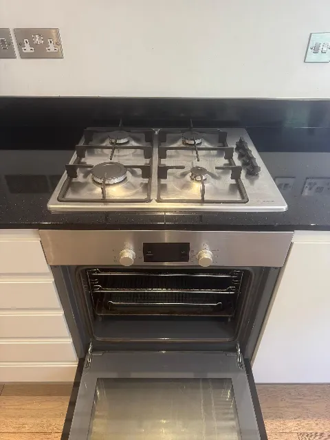 Oven and hob